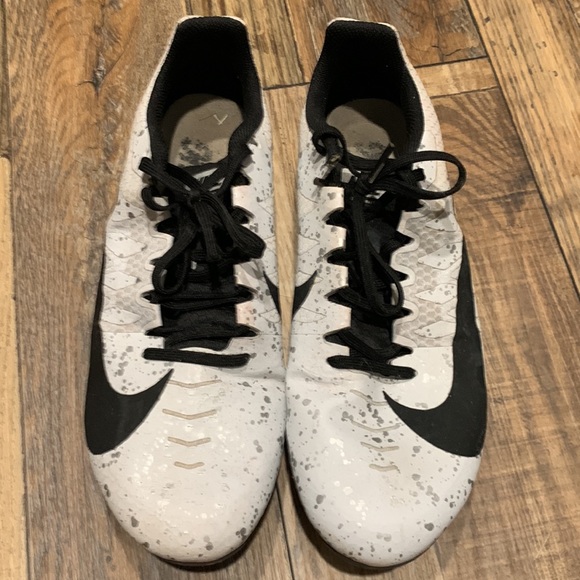 Nike Racing Shoes - Picture 2 of 7